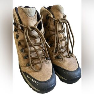 Merrell hiking books women’s size 10
